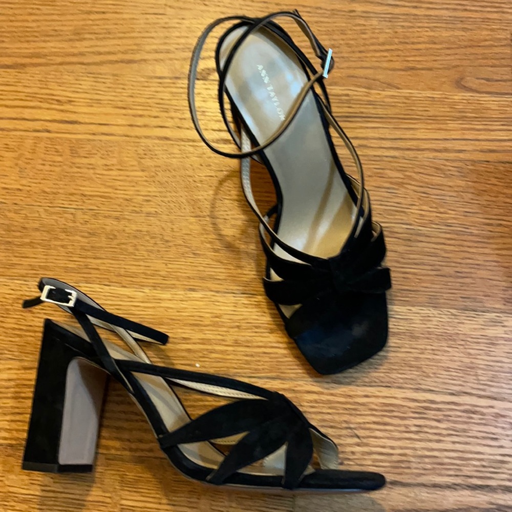 Ann Taylor Black Heeled Sandal 7 1/2 - Picture 1 of 7